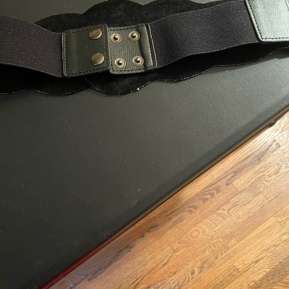 BEADED BELT NWOT - Picture 7 of 7